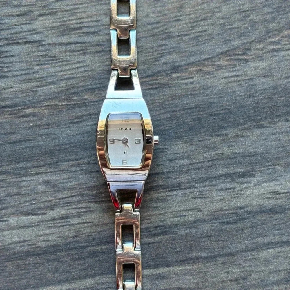 Fossil | Silver Dainty Watch | 8 inch